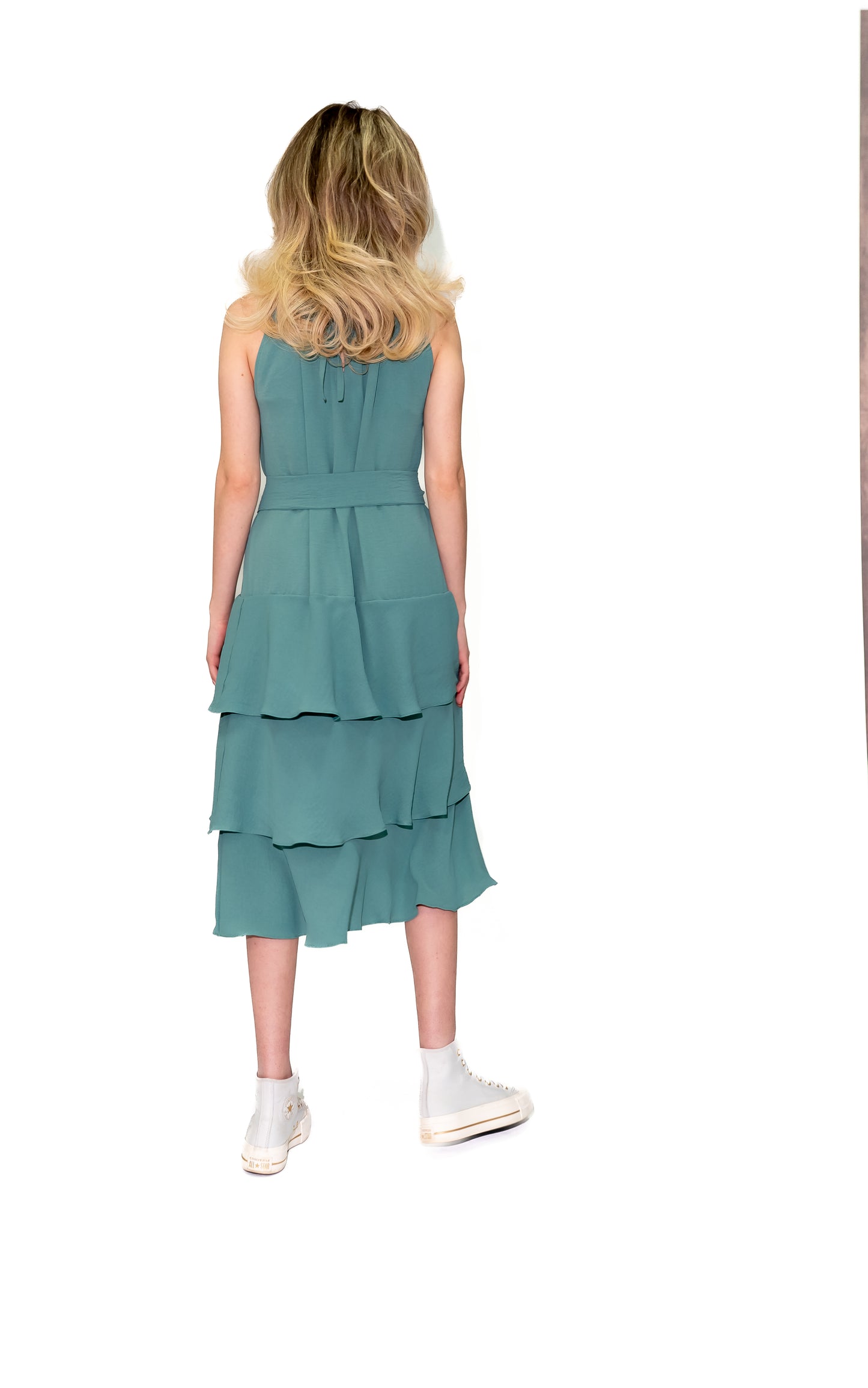 Rochie din vâscoză cu volane și șiret elegant – Verde Mentă Ilinkas